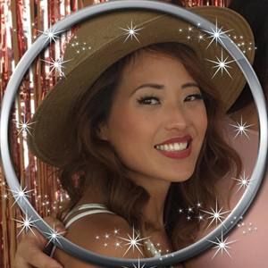 Meet your Posher, Annestasia